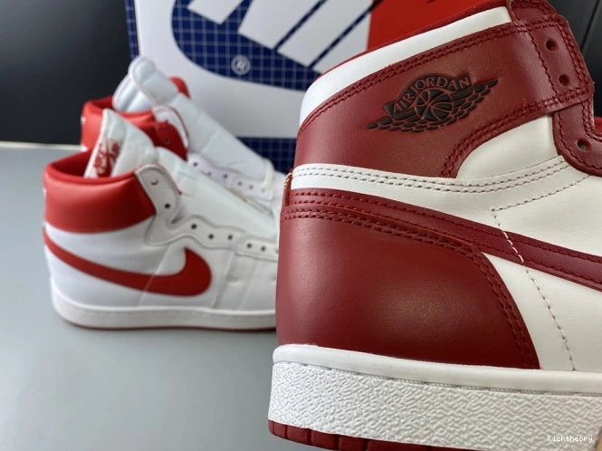 Kick Theory Ship Nike Jordan Air High New Beginnings 1 CT6252-900 & Pack Retro 0812
